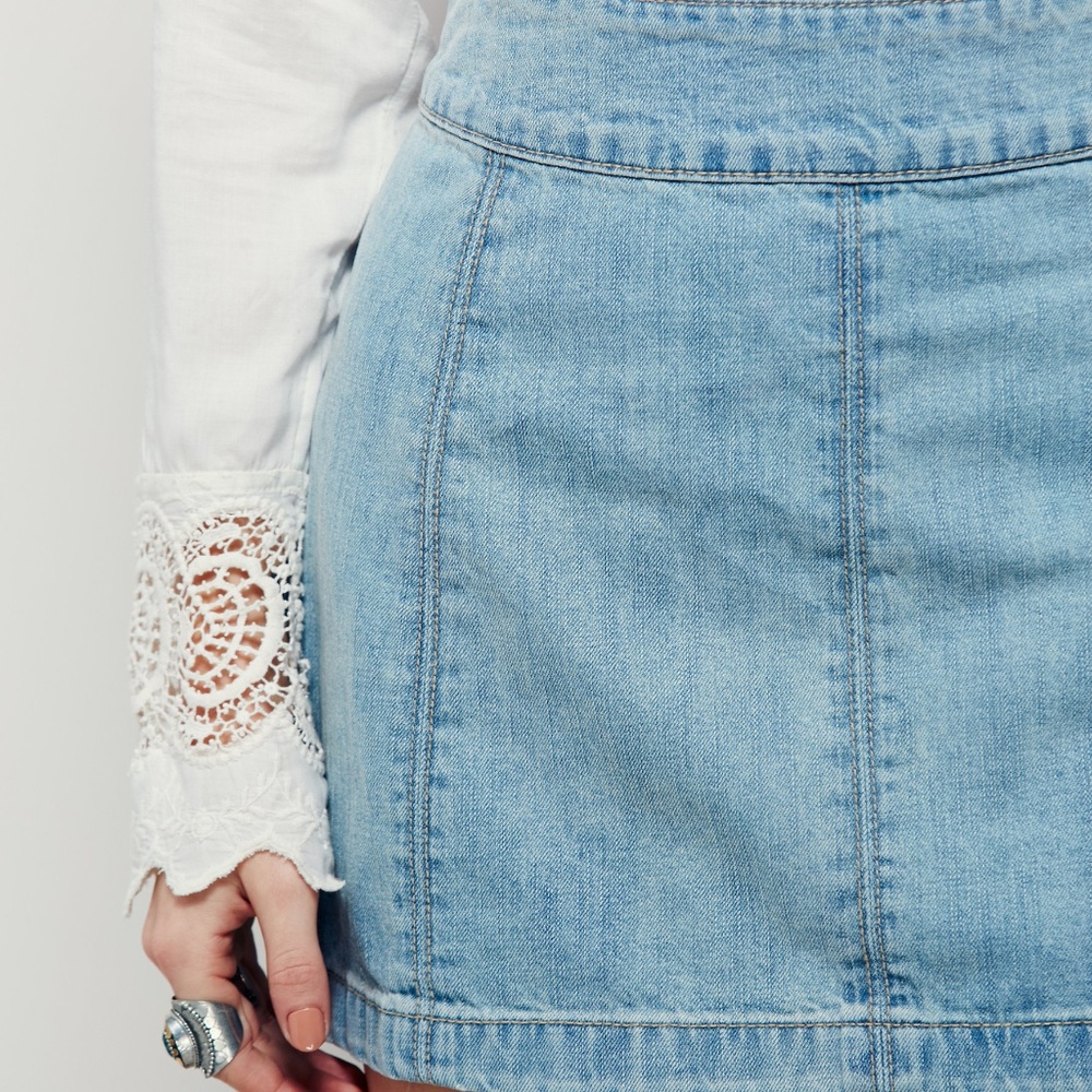Free People Jean Skirt- Light Wash